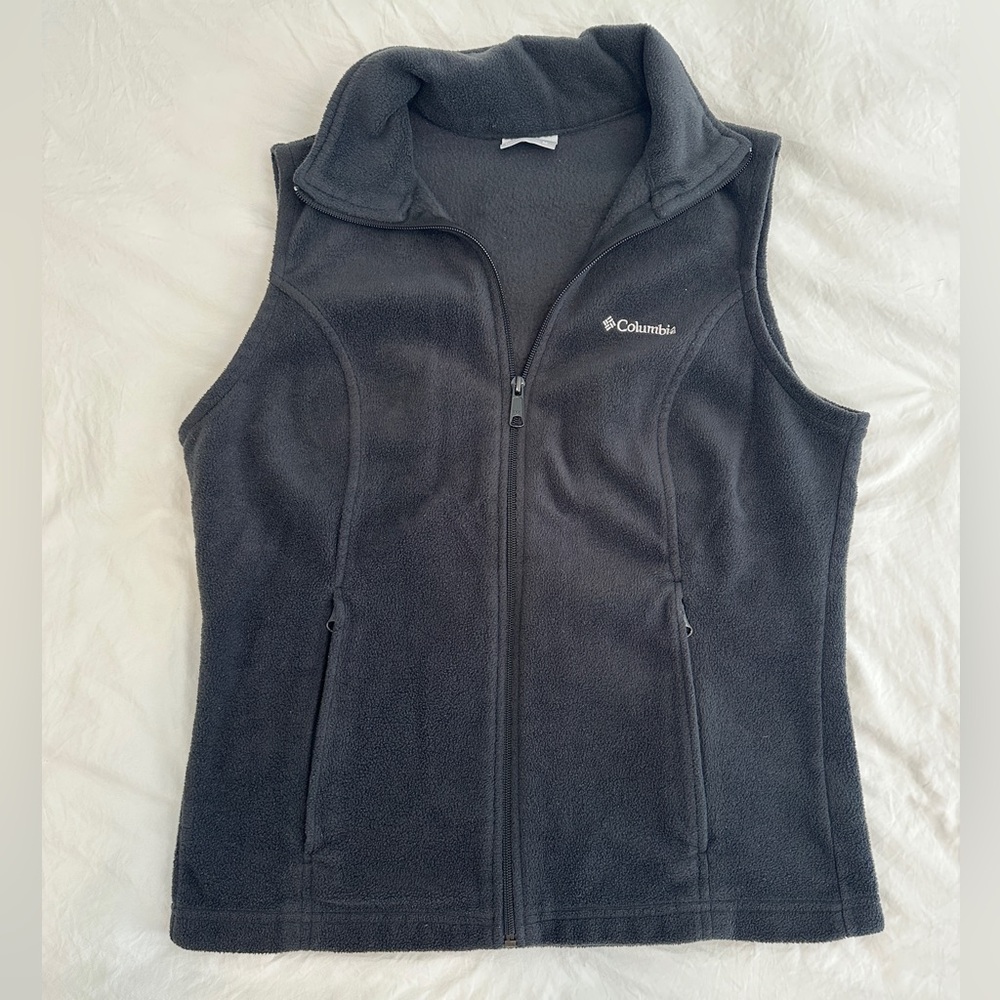 Columbia Black Fleece Vest
